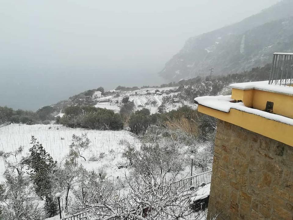 Perla Del Levante Hostel Framura Exteriér fotografie